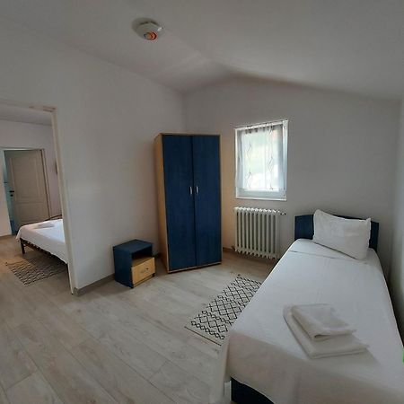 Casa Yuppy Du Apartment Eselnita Room photo